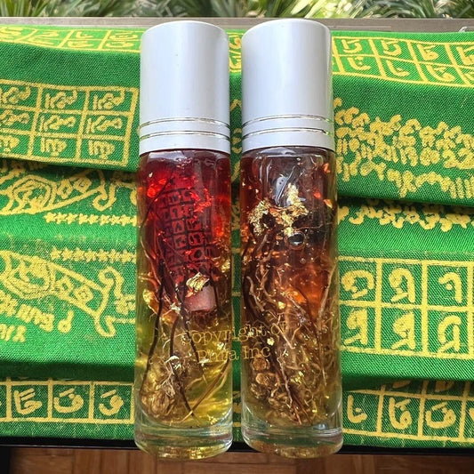 Cenuai and Bulu Perindu love attraction oil bottle, front view