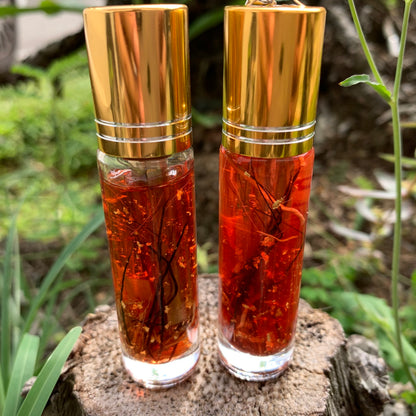 Indonesian Bulu Perindu love oil, close up of the bottle