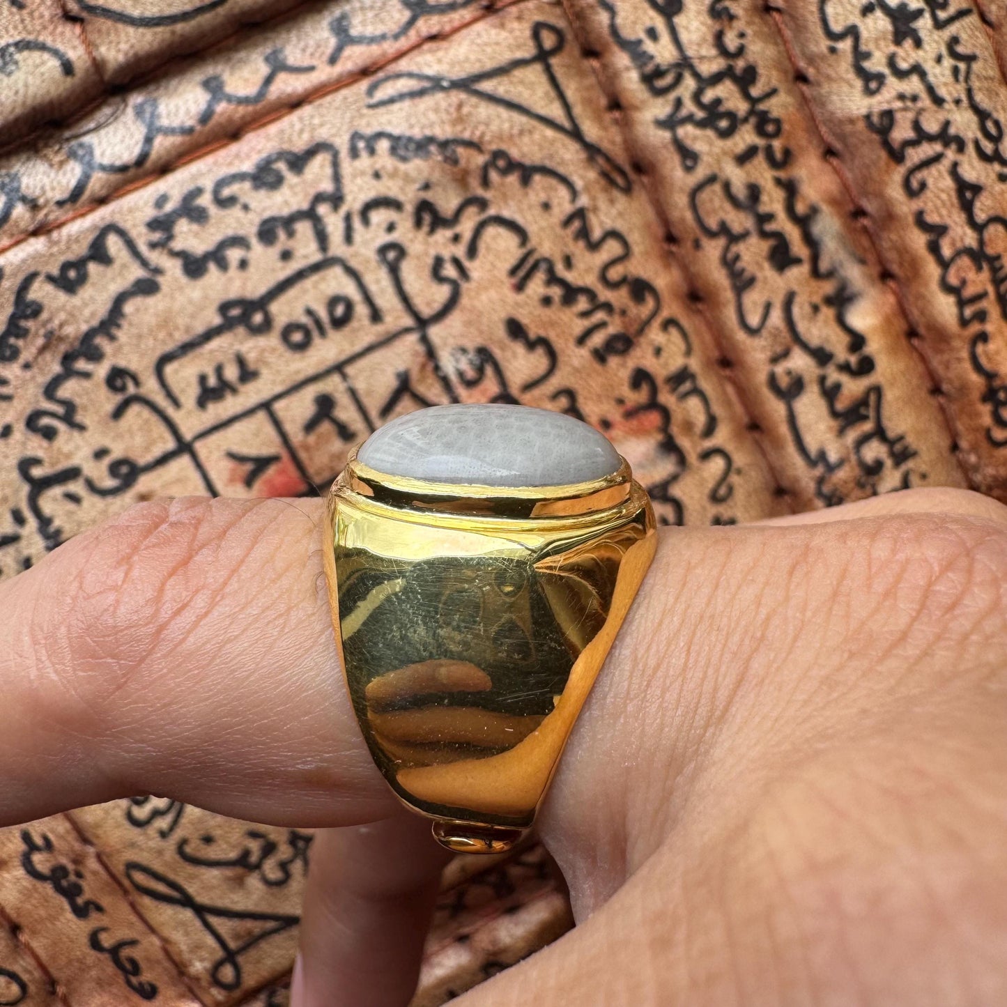Rare Nagamani White Cobra Pearl Ring mystic Jewelry Gold Plated on Real Silver Mustika Pearl : Wealth Attraction, Gambling, Protection