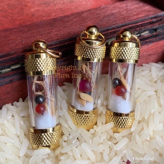 Gambling Luck & Wealth Attraction Amulet Pendant – Prosperity Money Talisman, King Centipede Mustika Pearl