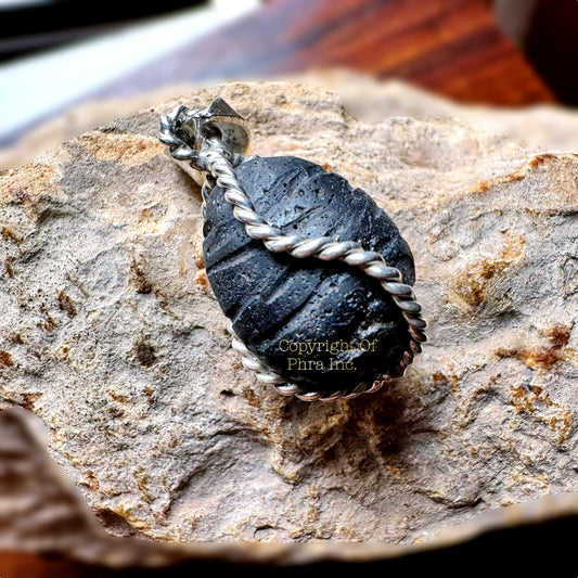 Crow Bezoar Stone Mustika Amulet Rare Pearl Silver Pendant for Shaman Medicine, Intelligence Boost,Luck Attraction,Wealth & Spiritual Wisdom