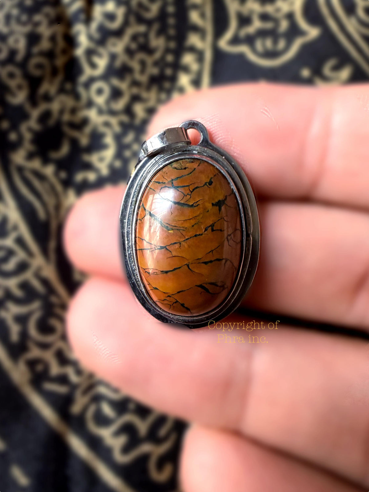 Panglima Macan Kumbang mustika stone ring, close up
