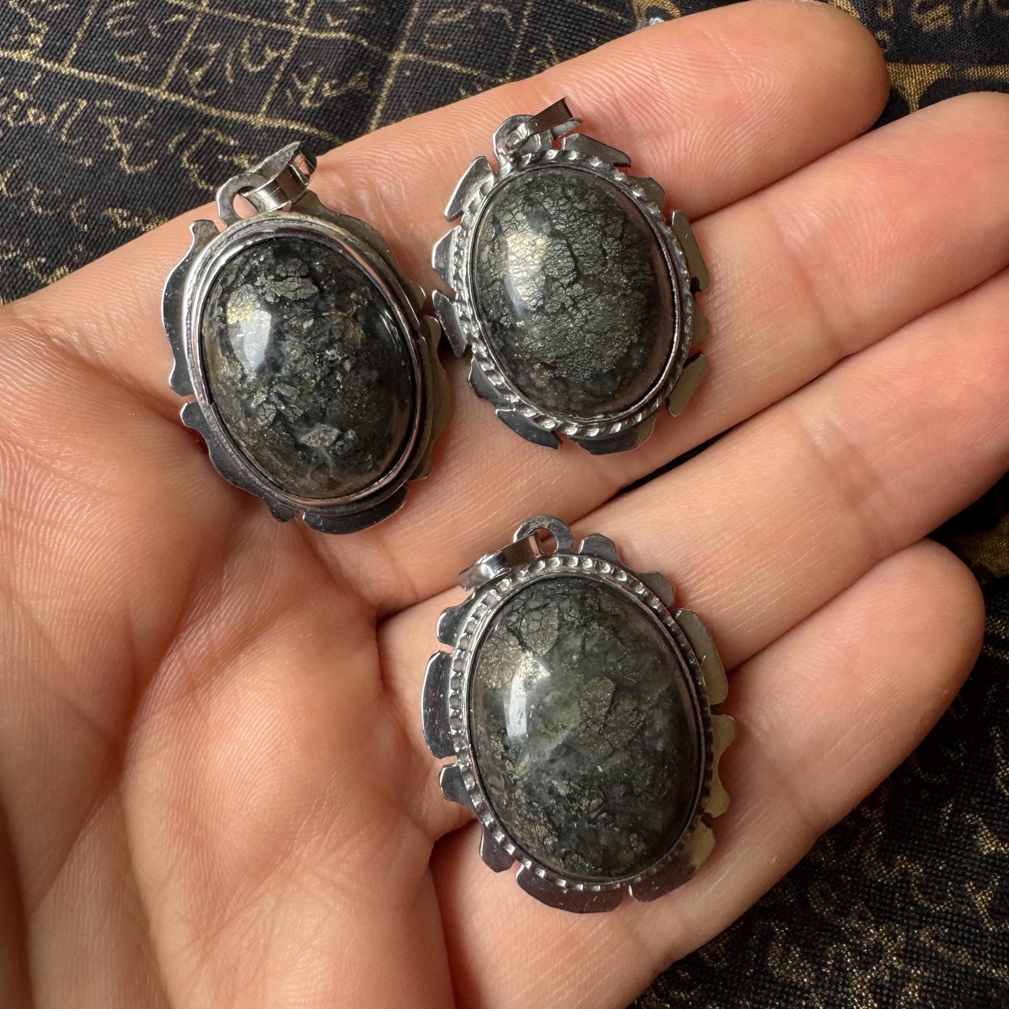 Powerful Lightning Stone (Batu Petir) - Protection, Strong Spiritual Energy, Internal Healing, Psychic Development - Spiritual Pendant/Ring