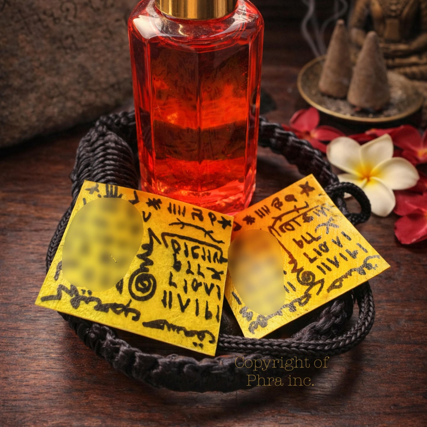 Powerful King 3in1 Wealth, Attraction,& Protection Taweez Oil Amulet Khiaa Musulmani Solomonic Charm Pendant for All Round Benefit Blessing