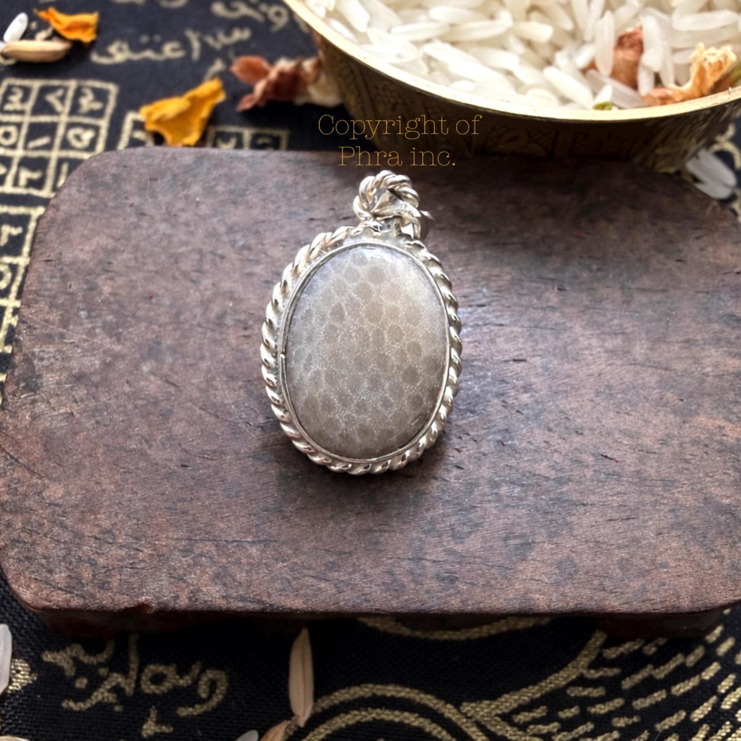 Powerful Nagamani Cobra Pearl & Centipede Pearl Amulet Pendant – Wealth, Luck, Authority and Protection Talisman