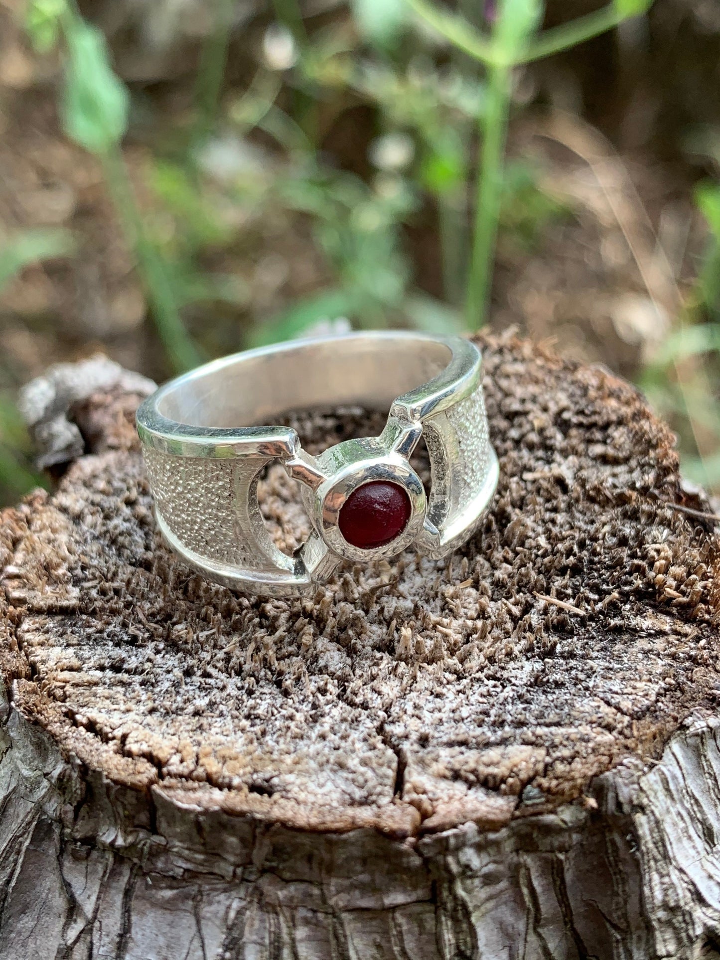Gambling & Wealth Fetching King Centipede Mustika Pearl Ring - Real Silver Adjustable Size Unisex Ring - Magical Luck Charm Gemstone