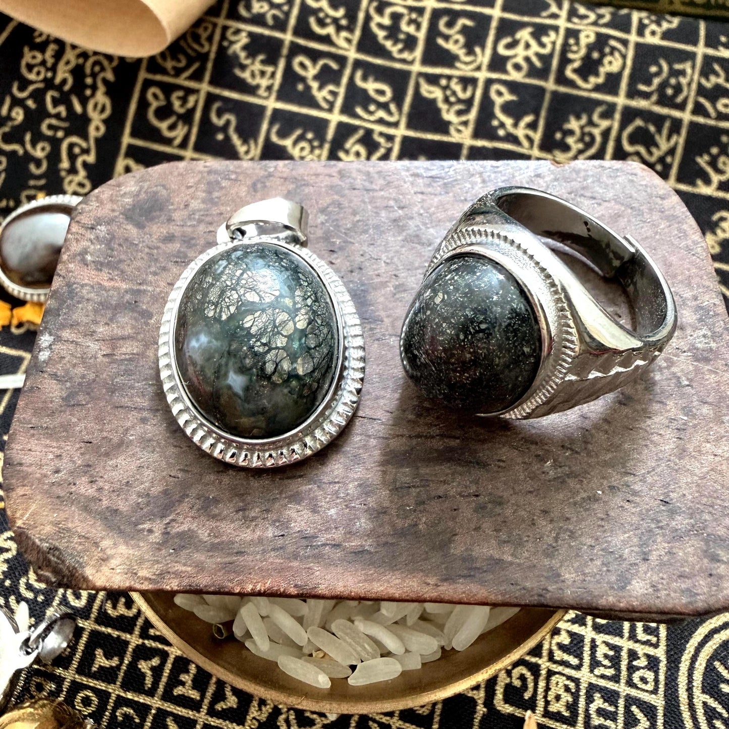 Powerful Lightning Stone (Batu Petir) - Protection, Strong Spiritual Energy, Internal Healing, Psychic Development - Spiritual Pendant/Ring