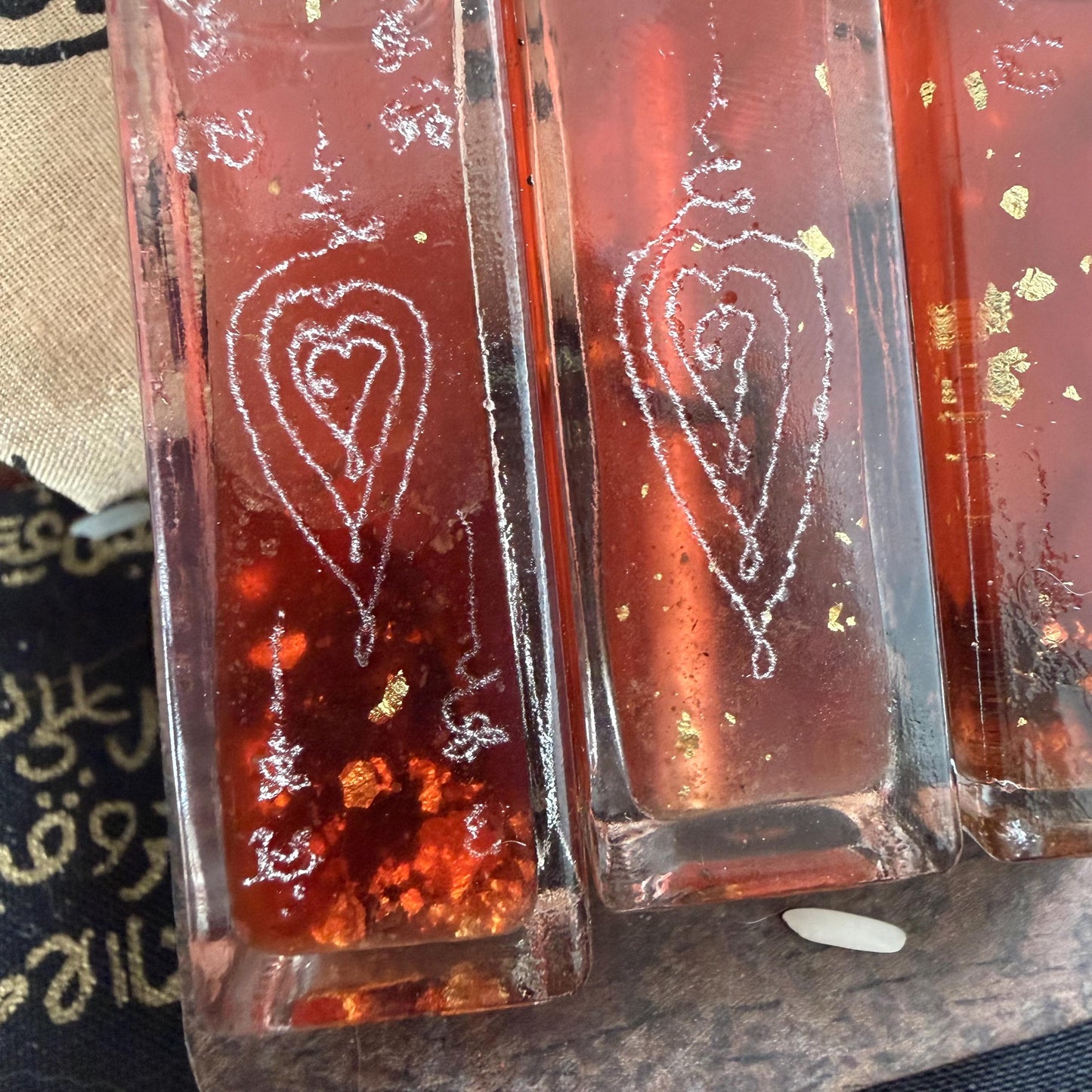 Hardcore Dark Magic Love & Love Attraction Thai Occult Maha Saneh Oil for Strong Love Attraction Pheromone Magnetic Thai Amulet Charm