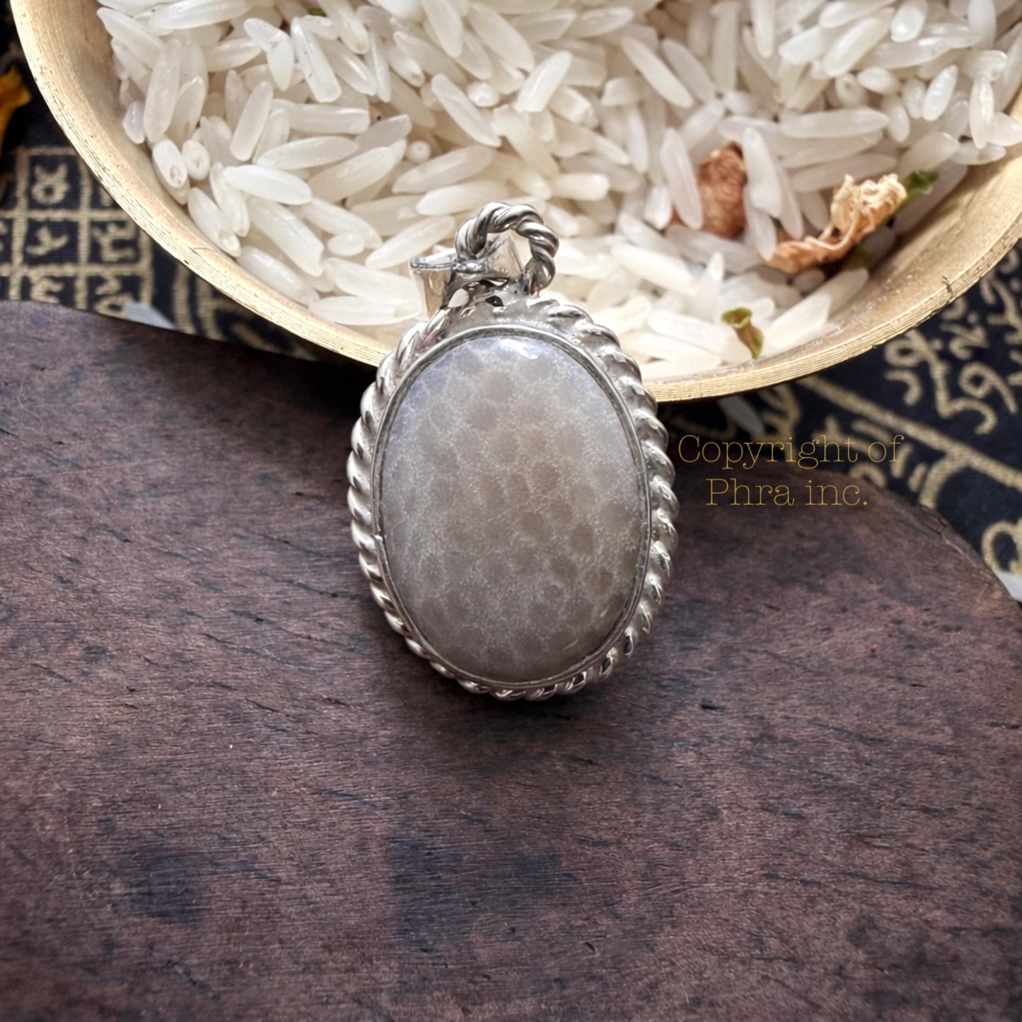 Powerful Nagamani Cobra Pearl & Centipede Pearl Amulet Pendant – Wealth, Luck, Authority and Protection Talisman