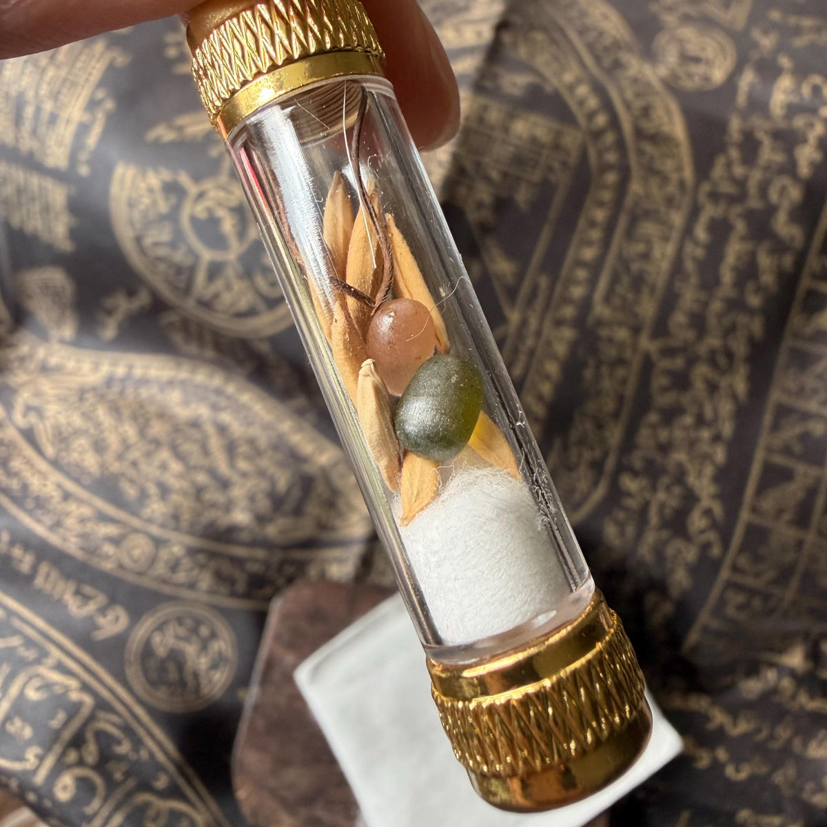 Rainforest dew pearl pendant shown from the side