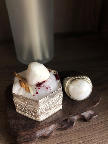 Coconut Pearl ring with packaging